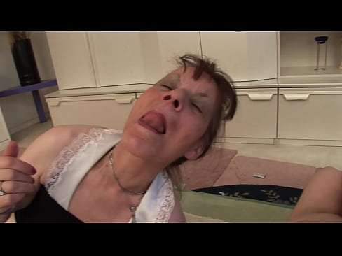 ❤️ To bestemødre og en bestefar har en trekant ❤ Russisk porno hos oss no.bassaniluigi.ru ❤