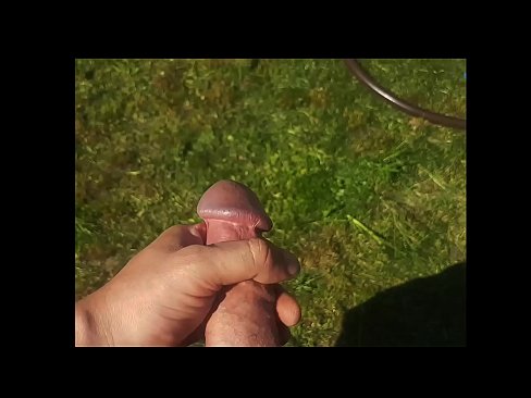 ❤️ Hot hottie får den rosa fitten hennes knullet og kommer med en sprut i en sommerhage ❤ Russisk porno hos oss no.bassaniluigi.ru ❤