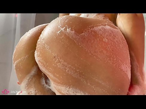 ❤️ Brunette onanerer fitte med vibrator til intens orgasme i dusjen ❤ Russisk porno hos oss no.bassaniluigi.ru ❤