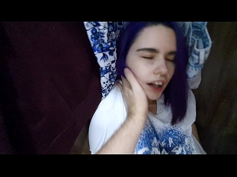 ❤️ Fant min søster i skapet og hjalp henne med å komme ❤ Russisk porno hos oss no.bassaniluigi.ru ❤